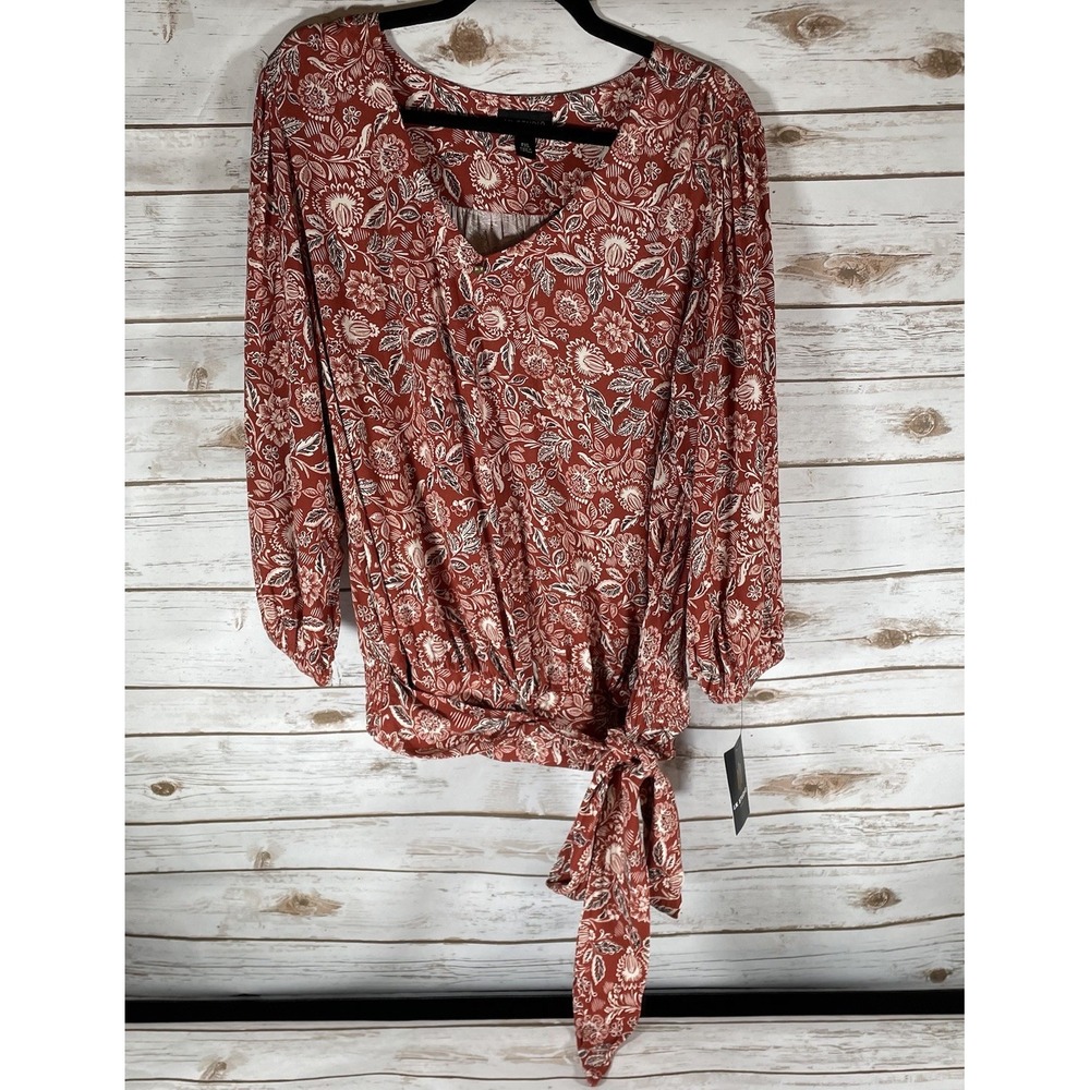 I.N. Studio Petite XL Blouse Brown Floral Design with Tie Waist‎ Accent